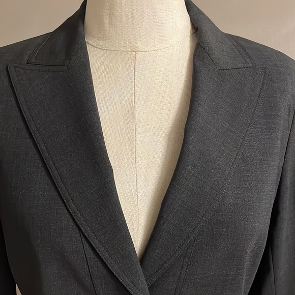 Lafayette 148 New York 2 button closure blazer gray polished sophisticated sz 6 - Picture 2 of 12